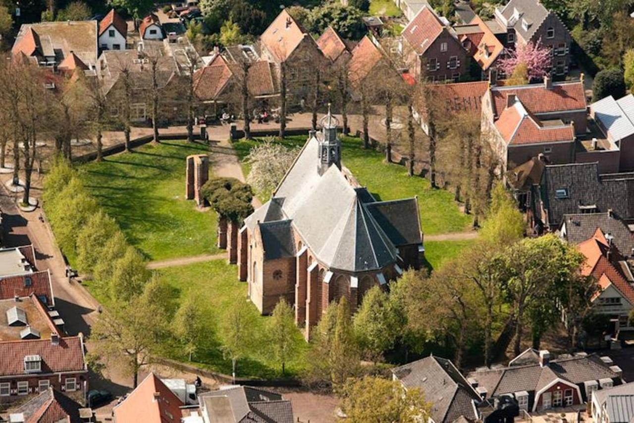 Herberg Binnen เอกมอนด์-บินเนิน ภายนอก รูปภาพ